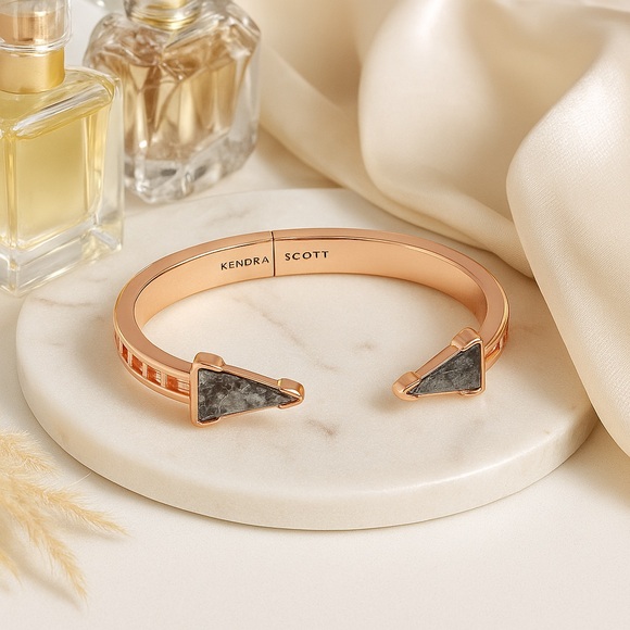 Kendra Scott Misty Rose Tone Crystal Gray Illusion Hinge Bracelet - Picture 1 of 5